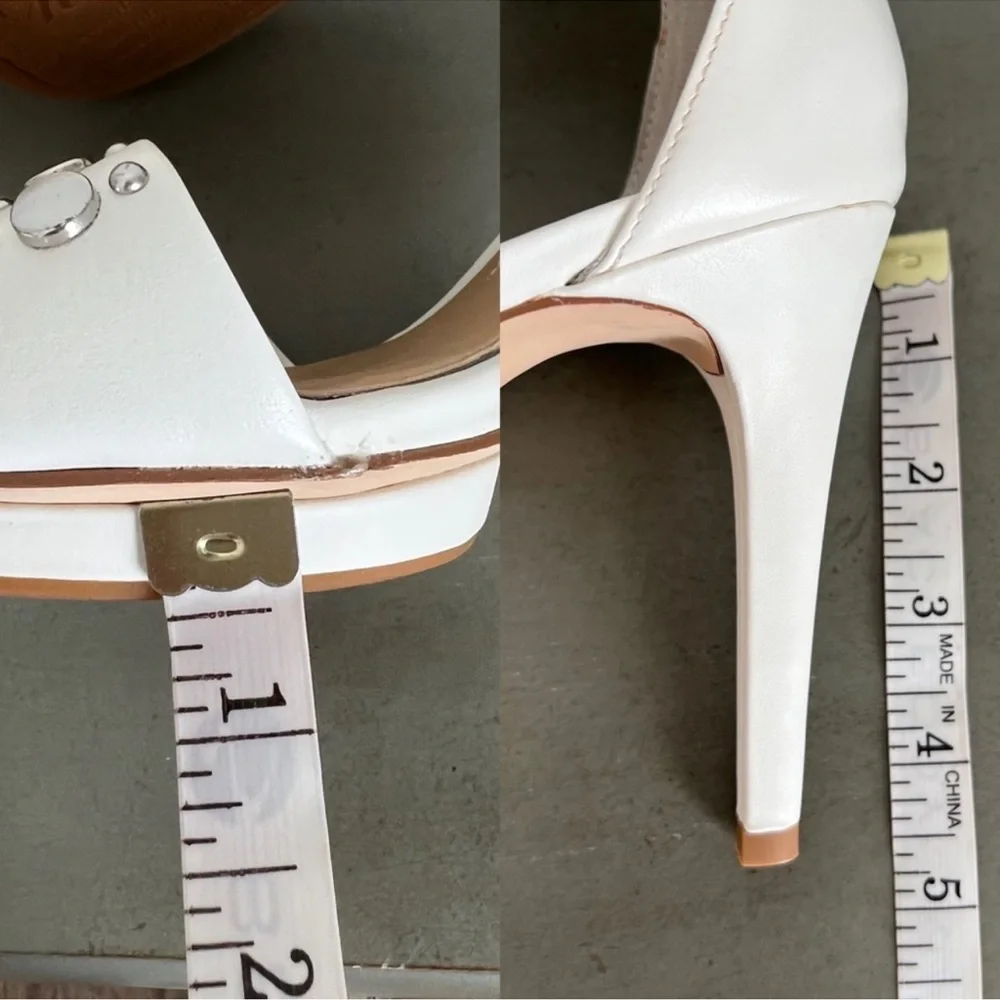Gianni Bini Shawnell Leather Studded Ankle Strap Platform Stiletto Heels 10 M
